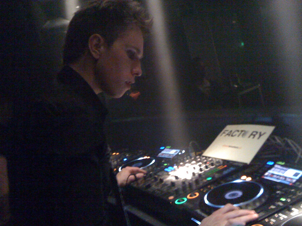 Nicky Romero Official Website