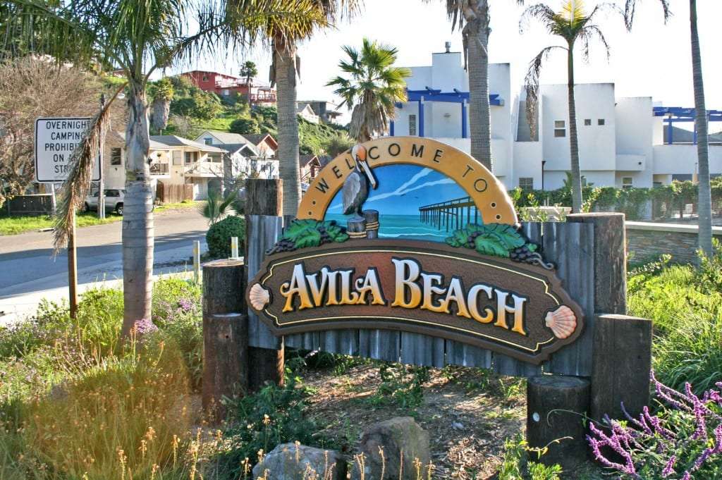 Avila-Beach-Sign