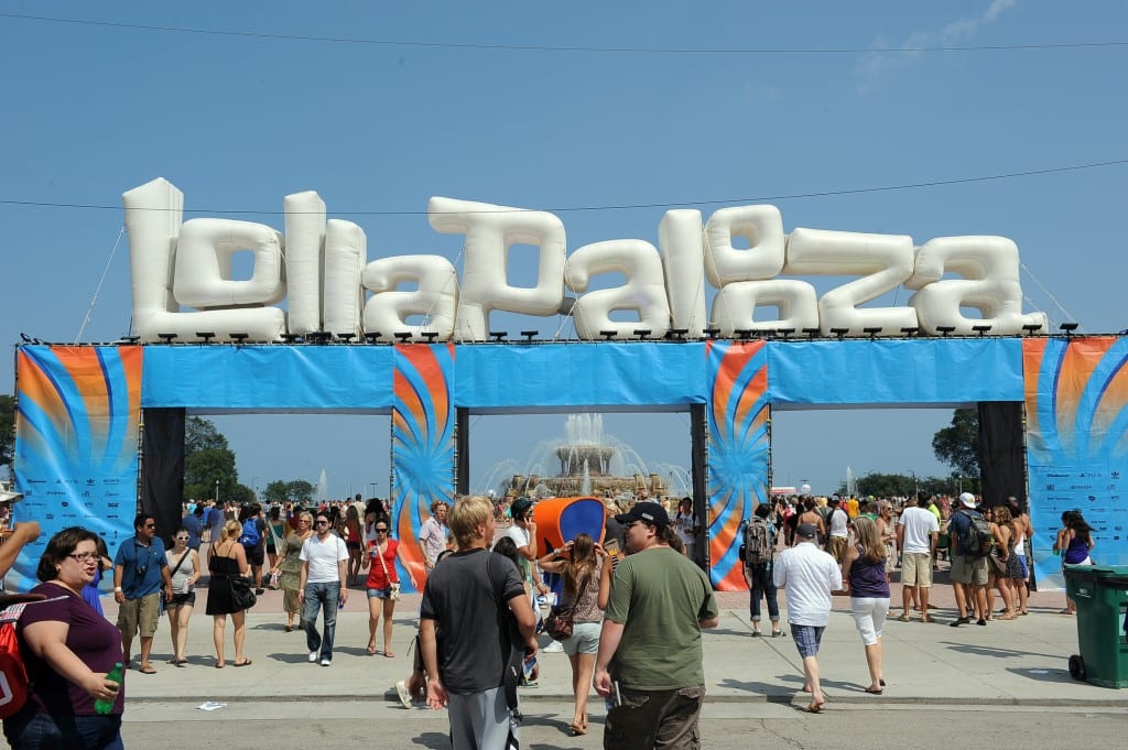 CHAPMAN_LOLLAPALOOZA_26.jpg