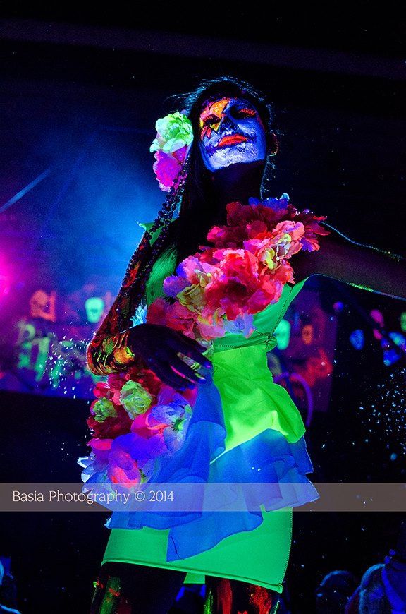 glamour-and-glow-buffalo-blacklight-youredm