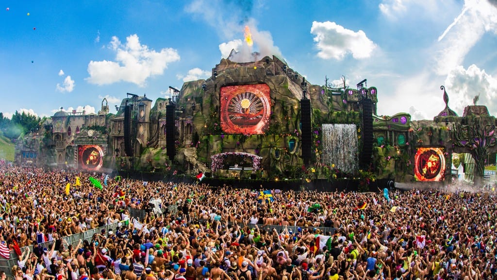 tommorowland-2013