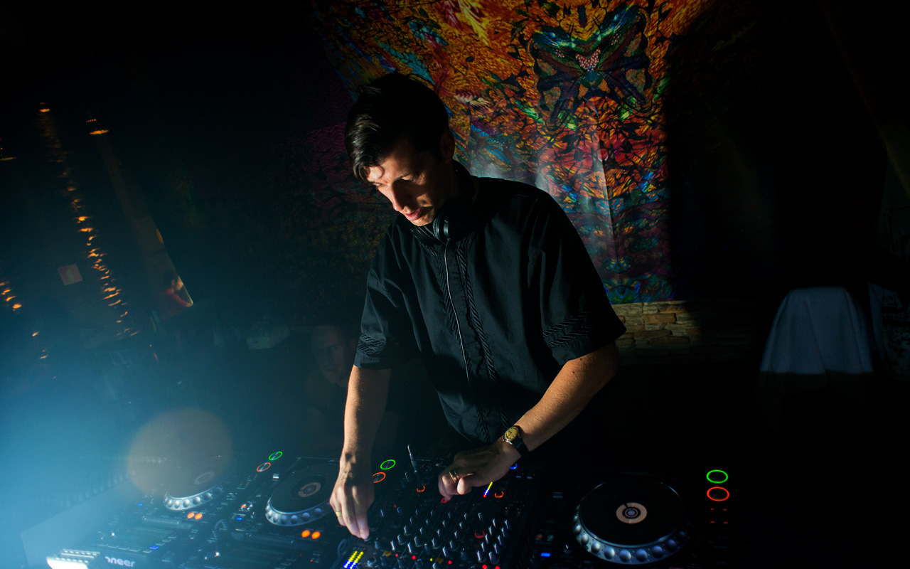 Ithaca deltager auditorium Resident Advisor Reveals Top 100 Underground DJs