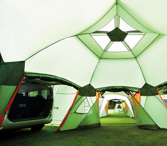 massive-tent7