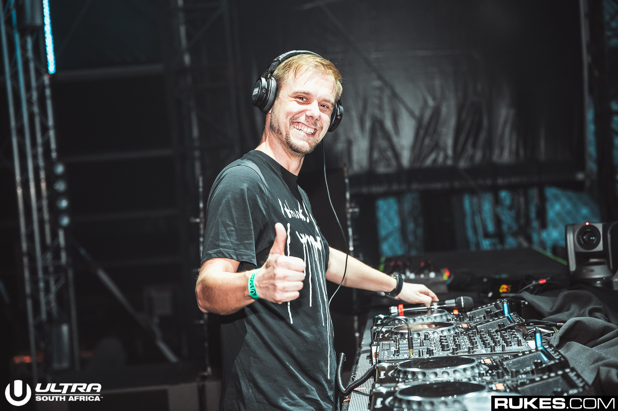 Armin Van Buuren Ultra