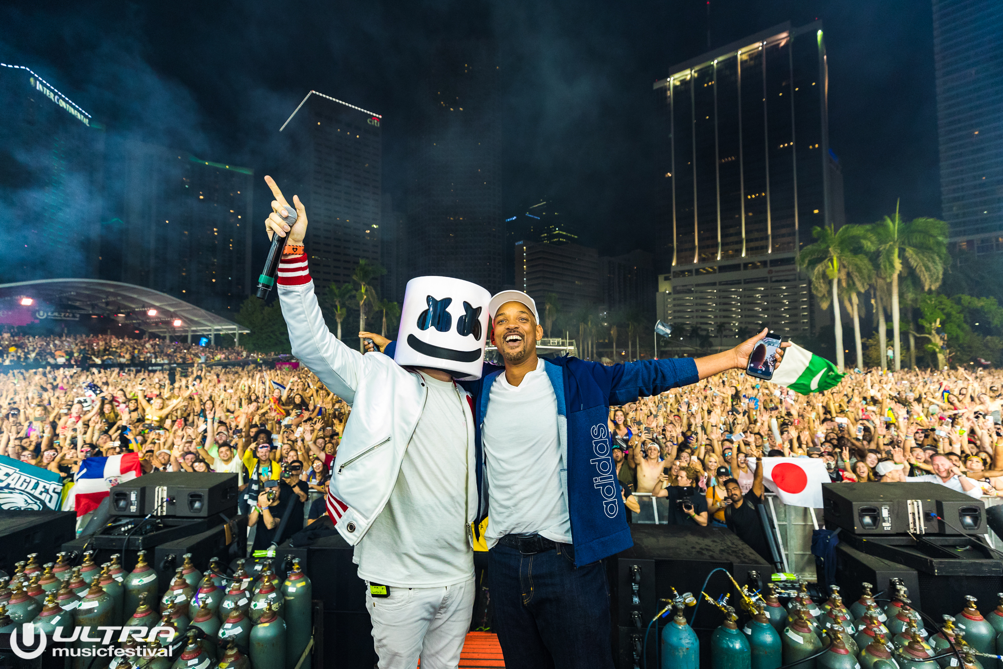 Hagámonos Famosos Marshmello-Will-Smith-photo-by-aLIVE-Coverage