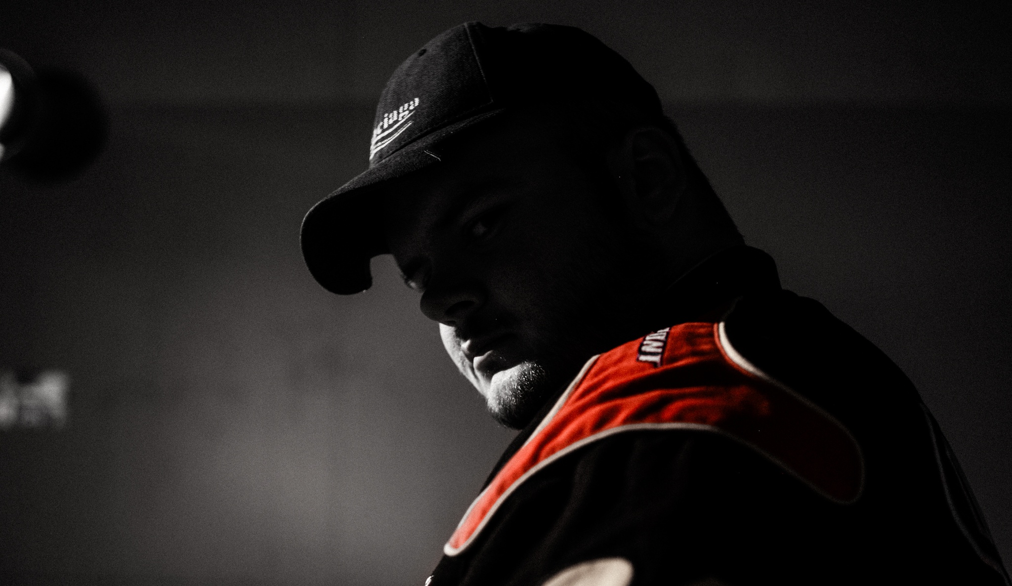 Lizdek Explores Contrasting Sounds On New Studio Album DUALITY
